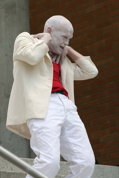 performs at Studio Current Feb 14th 8 pm